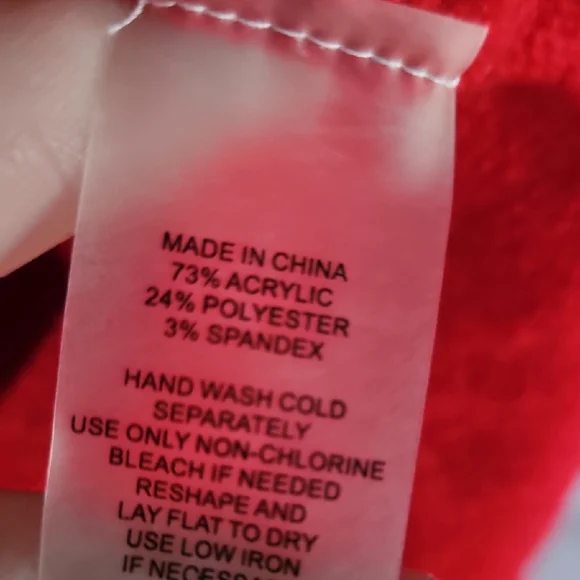 🤶🧑🏼🎄Vince Camuto Red "Merry" Holiday Sweater - Picture 8 of 8